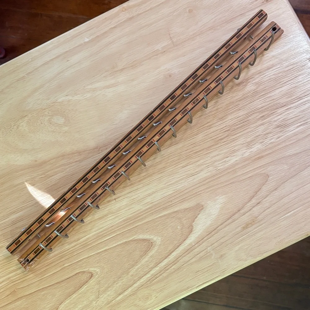 Vintage Mid-Century Modern Wood & Metal Tie Rack – MCM Closet Organizer